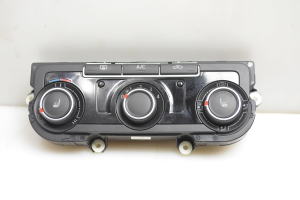   Salongi soojenduse juhtpaneel  - 1K8907426A 
