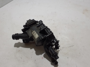 AUDI A6 C8 (2018–2025) Termostaat 05L121111F - 3