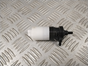 Front windshield washer pump - 1028284001