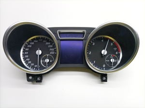 Mercedes Benz ML-Class 166 (2011–2015) Mērinstrumentu panelis A1669007410 - 2