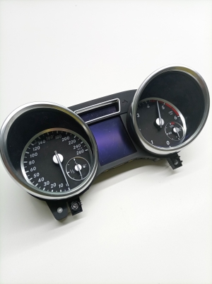 Mercedes Benz ML-Class 166 (2011–2015) Mērinstrumentu panelis A1669007410 - 6