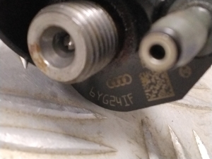 AUDI Q7 (2006–2015) Injektor Einspritzdüse 057130277AM - 3