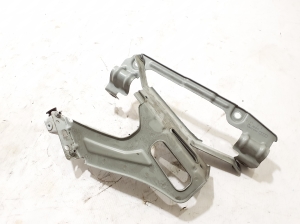 AUDI A6 C8 (2018–2025) Front fender bracket 4K0821131 - 2