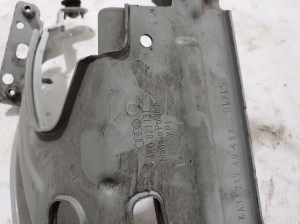 AUDI A6 C8 (2018–2025) Front fender bracket 4K0821131 - 3
