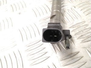 AUDI Q7 (2006–2015) Injektor Einspritzdüse 057130277AM - 4