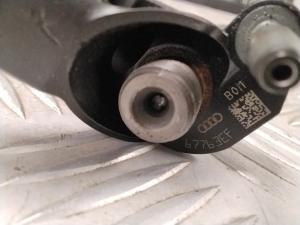 AUDI Q7 (2006–2015) Injektor Einspritzdüse 057130277AM - 3