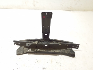 Dacia Duster (2017–2024) Schlossträger und seine Teile (Frontmaske) 625040951R - 2