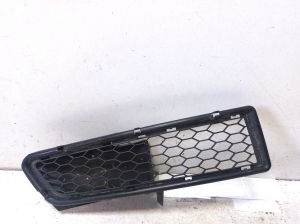 Front bumper lower grille - 8200301496