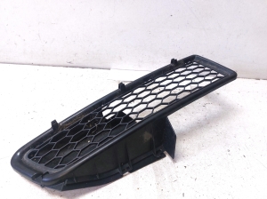 Dacia Logan I (2004–2012) Front bumper lower grille 8200301496 - 4