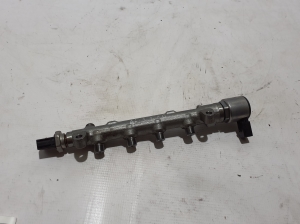 AUDI A6 C8 (2018–2025) Tuyau de carburant haute pression 05L130089A - 3