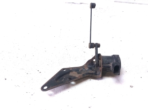 Mercedes Benz E-Class W210 (1995–2002) Front ride height sensor 0105427517 - 2