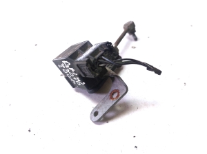 BMW 5 SERIES E39 (1995–2004) Rear hub sensor 1093698 - 2