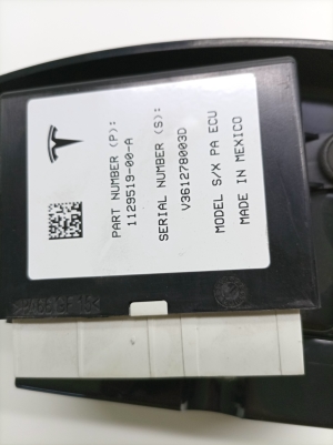 Tesla Model S S (2012–2026) Parking system control unit 112951900A - 4