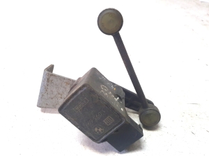 BMW 7 SERIJA E65 (2001–2008) Niveausensor vorne 1093697 - 2