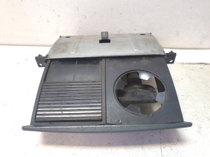 Mercedes Benz Sprinter 902 (2000–2006) Eesmine tuhatoos A9016800050 - 2