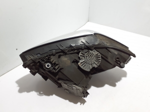 BMW X3 G01 (2017–2026) Headlight 5A29202 - 5