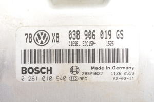 Volkswagen Passat B5 (1997–2005) Motorsteuergerät 038906019GS - 3