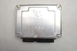 Volkswagen Passat B5 (1997–2005) Motorsteuergerät 038906019GS - 4