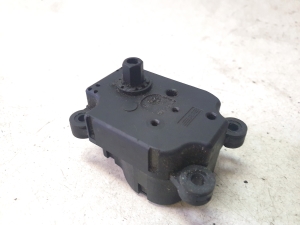 Stellmotor Heizungsklappe - A1688204242