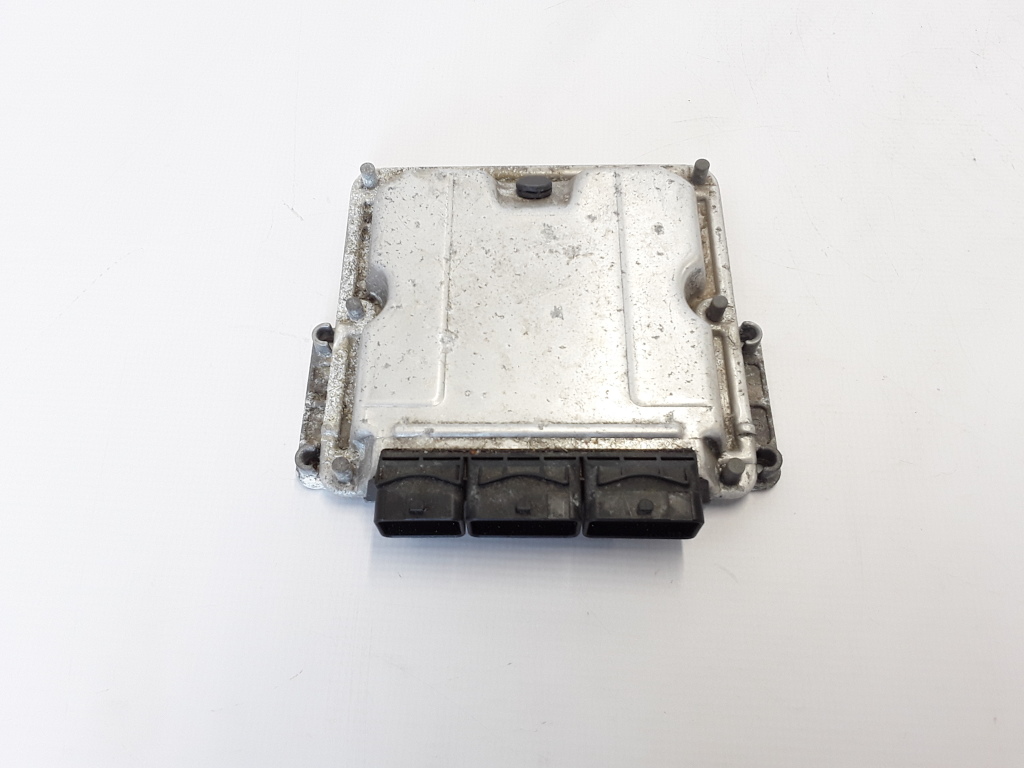 RENAULT Laguna 2 generation (2001-2007) Motora vadības bloks 8200153946 21092922