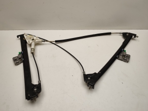 Esiukse aknatõstuk ja selle osad - A2157200446