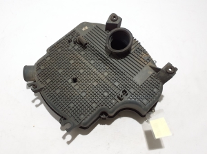 RENAULT Thalia I (2002–2008) Luftfiltergehäuse 7700274106 - 2
