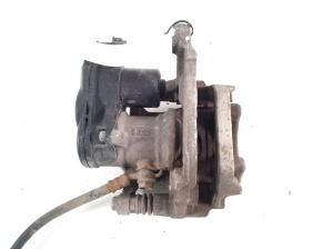 Mitsubishi Outlander (2012–2021) Tagumine pidurisadul 4605C043 - 4