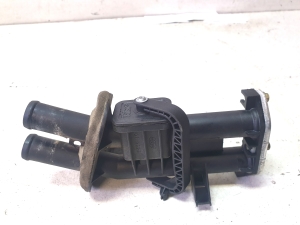 Mercedes Benz Sprinter 902 (2000–2006) Wasserregelventil Heizung 013225 - 3