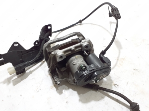 Mercedes Benz GLE-Class 167 (2019–2026) Tagumine pidurisadul A1674235700 - 3