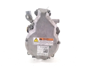 Mitsubishi Outlander (2012–2021) Klimakompressor 7813B097 - 4
