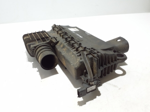 RENAULT Kangoo (1997–2009) Luftfiltergehäuse 8200267456 - 3