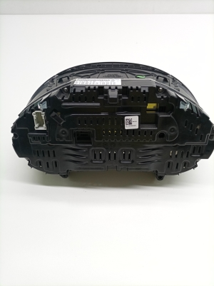 Mercedes Benz C-Class 205 (2014–2021) Instrument cluster A2059007722 - 4