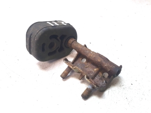 Muffler bracket - A2114926041