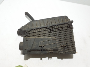 RENAULT Safrane I (1992–2000) Luftfiltergehäuse 7700852517 - 2