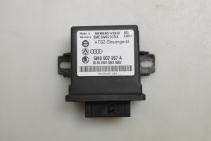 Gaismu vadības modulis - 5M0907357A