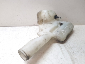 Mercedes Benz Sprinter /906/ (2006–2018) Front washer fluid reservoir A9068690220 - 6