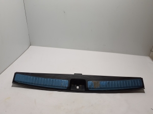 Rear panel interior trim - A1676900200