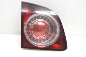 Tail light on trunk lid - 5M0945093D