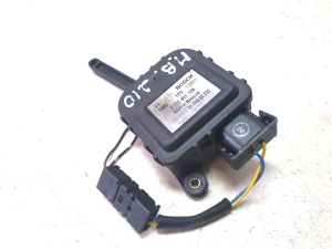 Mercedes Benz E-Class W210 (1995–2002) Salongi soojenduse klapi mootor 0132801108 - 4