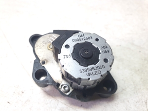Opel Omega B (1994–2003) Salongi soojenduse klapi mootor 090512503 - 2