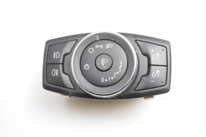 Ford Focus (2011–2018) Tulede lüliti BM5T13A024AD - 4