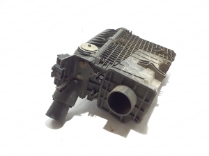 RENAULT Safrane I (1992–2000) Luftfiltergehäuse 7700852517 - 3