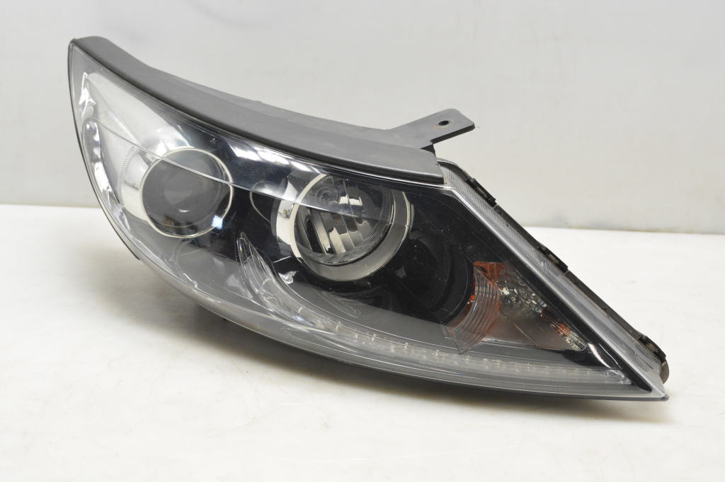 Kia Sportage (2010–2016) Scheinwerfer vorne 921023U310