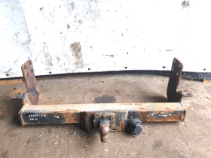 Tow hitch - 