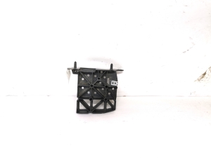 Front bumper bracket - A4538850937