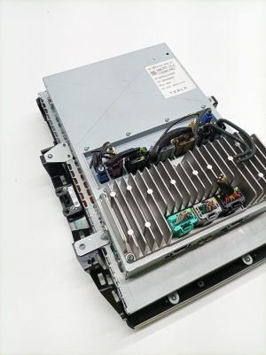Tesla Model S S (2012–2026) Bildschirm 100477712E - 3