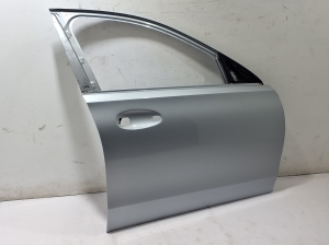 Mercedes Benz C-Class 206 (2021–2026) Esiuks A2067206200 - 3