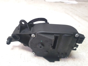 Volkswagen Golf IV (1997–2003) Heater flap actuator 1J1907511A - 3