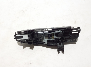 Mercedes Benz C-Class 206 (2021–2026) Front door external opening handle and its details - 3