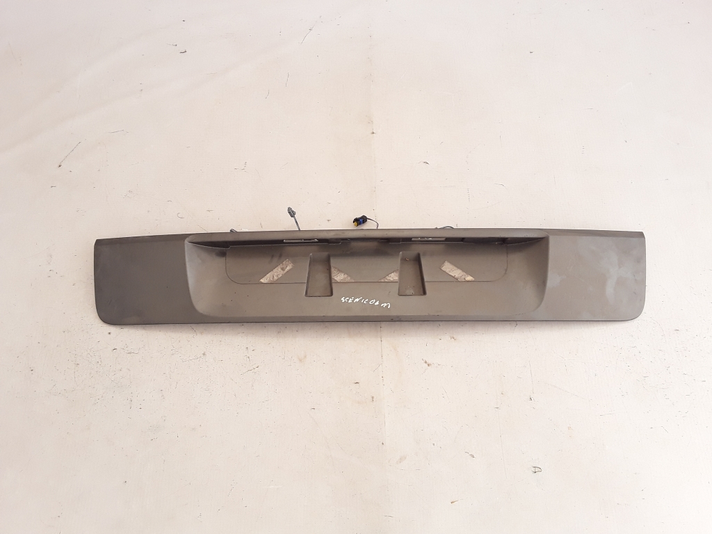 RENAULT Scenic 2 generation (2003-2010) Ornament pentru suport număr de înmatriculare 8200139781 21092904